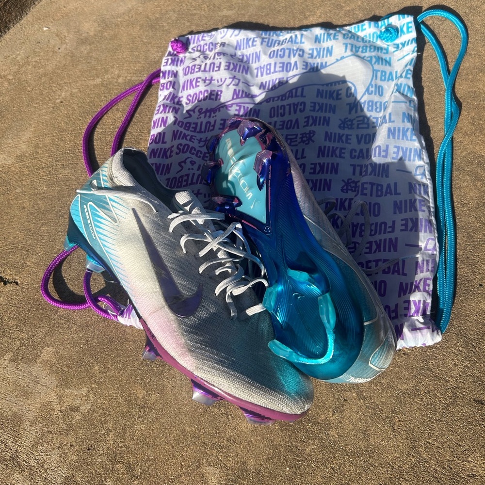 Nike Air Zoom Mercurial Vapor 16 Elite FG Soccer Cleats